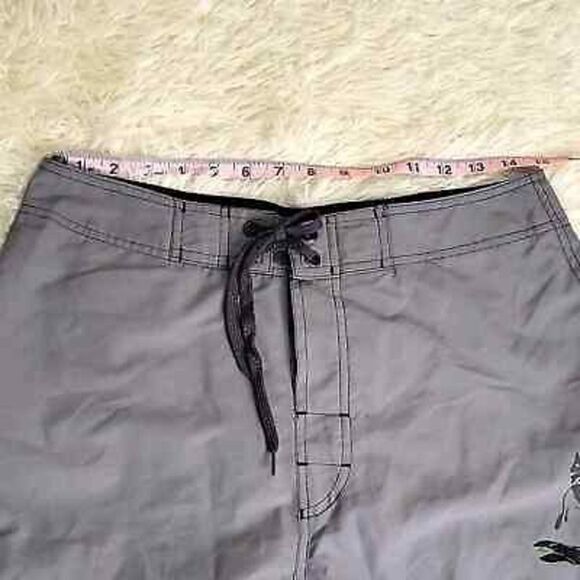 Men’s Light Gray Surf Shorts First Wave Size 32 | Beach & Swim Trunks - Picture 10 of 12